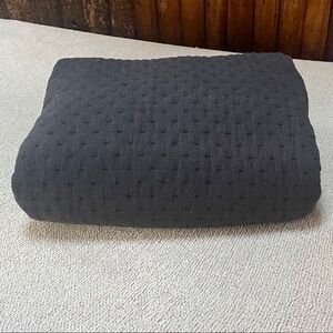 Casaluna Black/Charcoal Quilted Bedspread 100x86 Queen Modern Minimalist